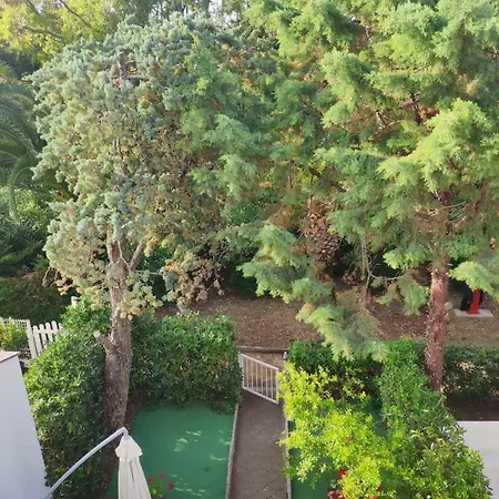 Pensionat Rosa Marina Frontline