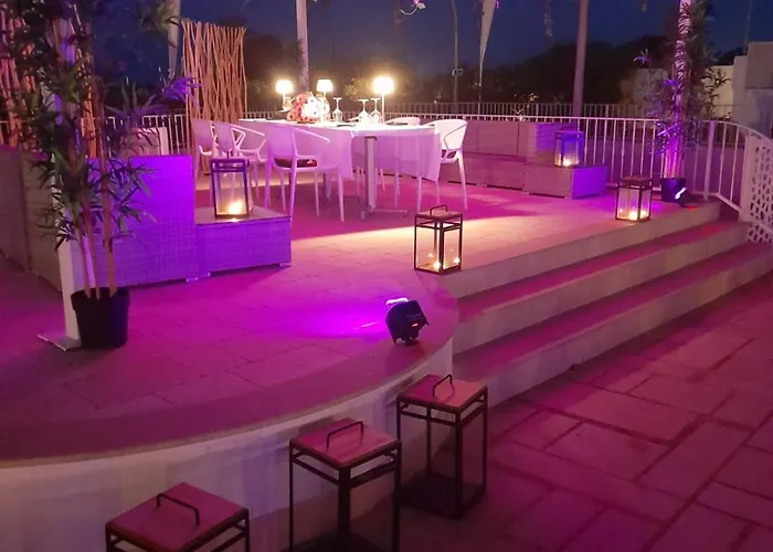 Rosa Marina Frontline בית הארחה *