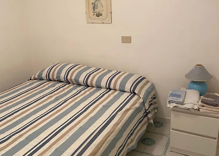 בית הארחה Rosa Marina Frontline אוסטוני