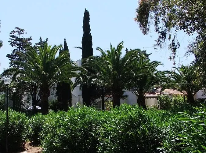 בית הארחה Rosa Marina Frontline