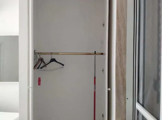 Rosa Marina Frontline * אוסטוני